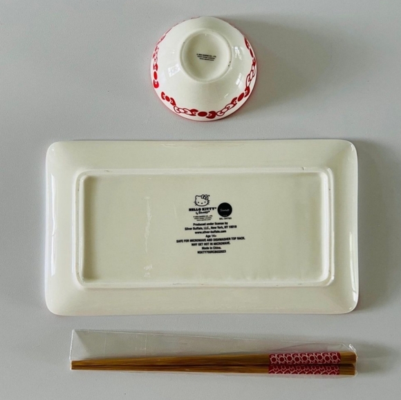 Hello Kitty Ceramic Sushi Plate Set - Picture 2 of 8